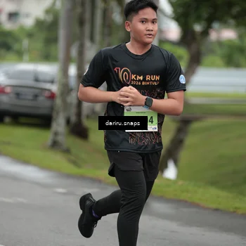 Runner Photo 8557219