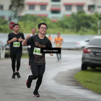 Runner Photo 8557256