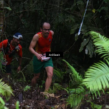 Runner Photo 8557272
