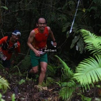 Runner Photo 8557275