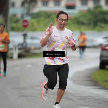 Runner Photo 8557293