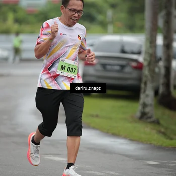 Runner Photo 8557298