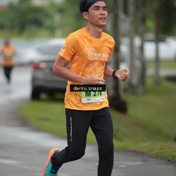 Runner Photo 8557326
