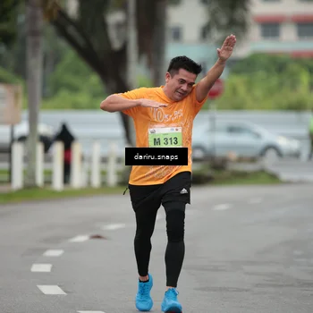Runner Photo 8557365