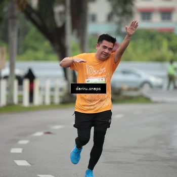 Runner Photo 8557366
