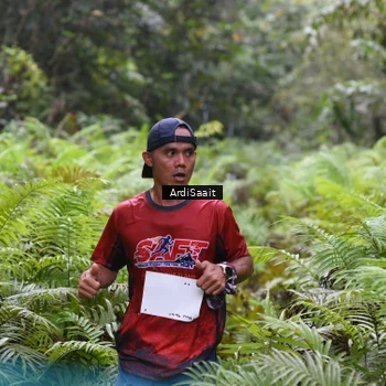 Runner Photo 8557391