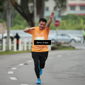 Runner Photo 8557455