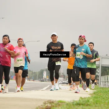 Runner Photo 8557512