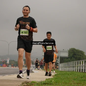 Runner Photo 8557539