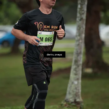 Runner Photo 8557561