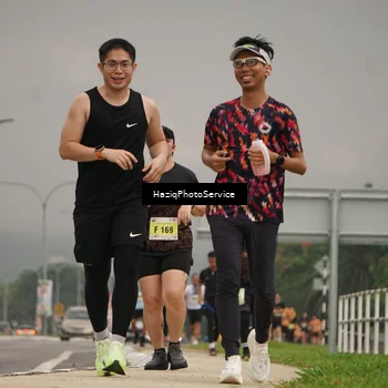 Runner Photo 8557580
