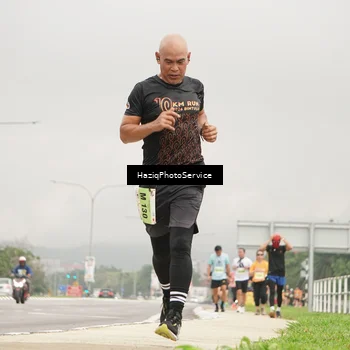 Runner Photo 8557611