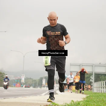 Runner Photo 8557626