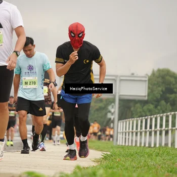 Runner Photo 8557661