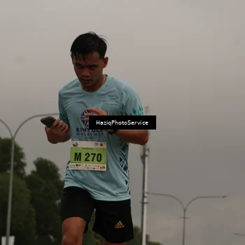 Runner Photo 8557703