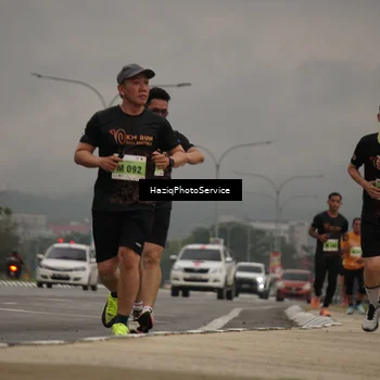 Runner Photo 8557724