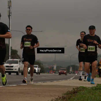 Runner Photo 8557725