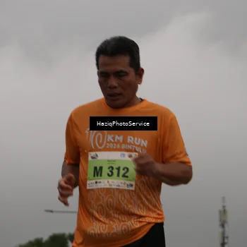 Runner Photo 8557752