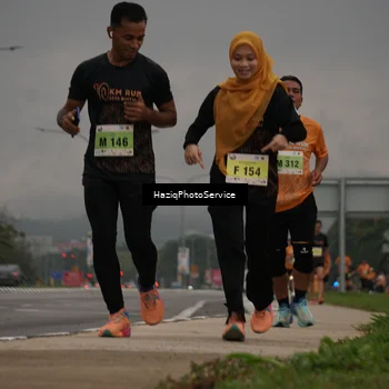 Runner Photo 8557758