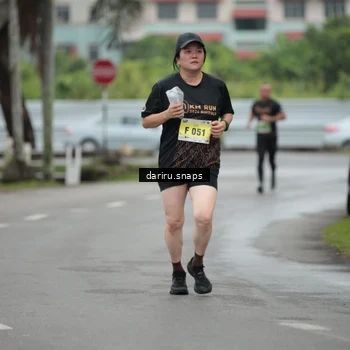 Runner Photo 8557771