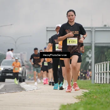 Runner Photo 8557781