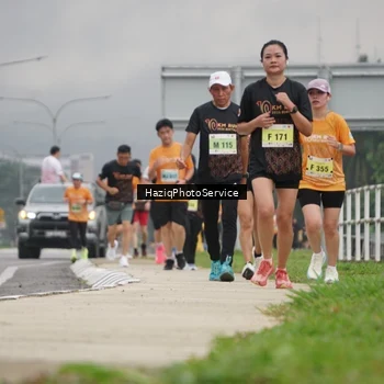 Runner Photo 8557795