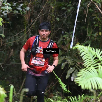 Runner Photo 8557798