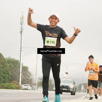 Runner Photo 8557806