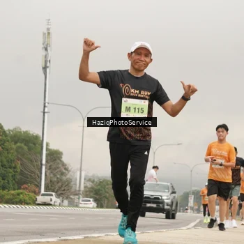 Runner Photo 8557812