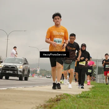 Runner Photo 8557816