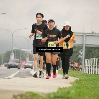 Runner Photo 8557857