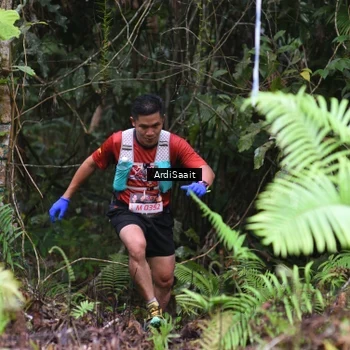 Runner Photo 8557859