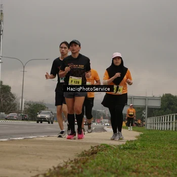 Runner Photo 8557860