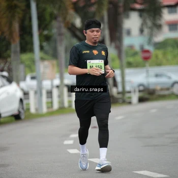 Runner Photo 8557861