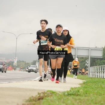 Runner Photo 8557862