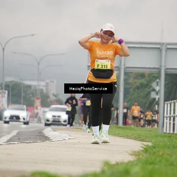 Runner Photo 8557878