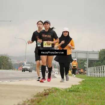 Runner Photo 8557889