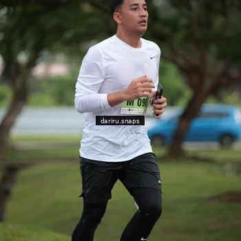 Runner Photo 8557894