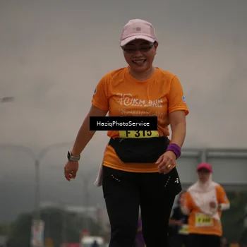 Runner Photo 8557912
