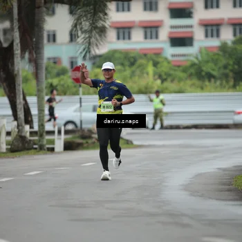 Runner Photo 8557933