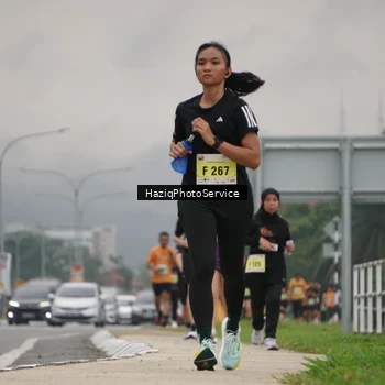 Runner Photo 8557946