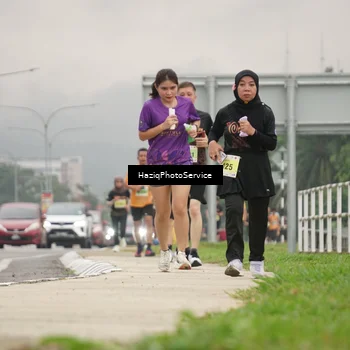Runner Photo 8557948