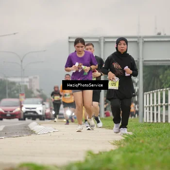 Runner Photo 8557964