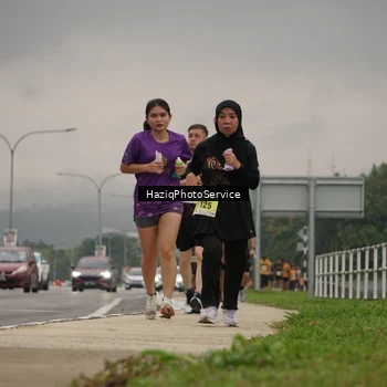 Runner Photo 8557978