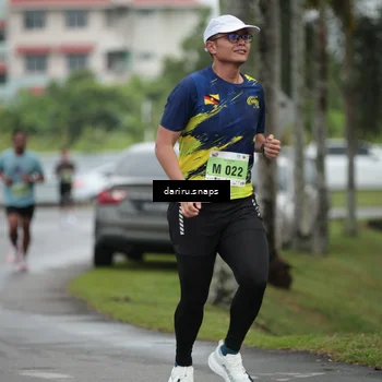 Runner Photo 8558005