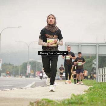 Runner Photo 8558053