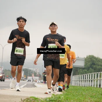 Runner Photo 8558107