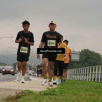 Runner Photo 8558120