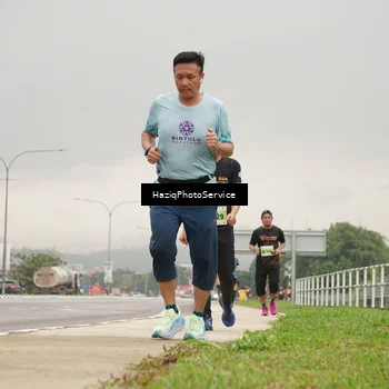 Runner Photo 8558160