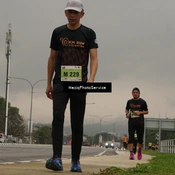 Runner Photo 8558162